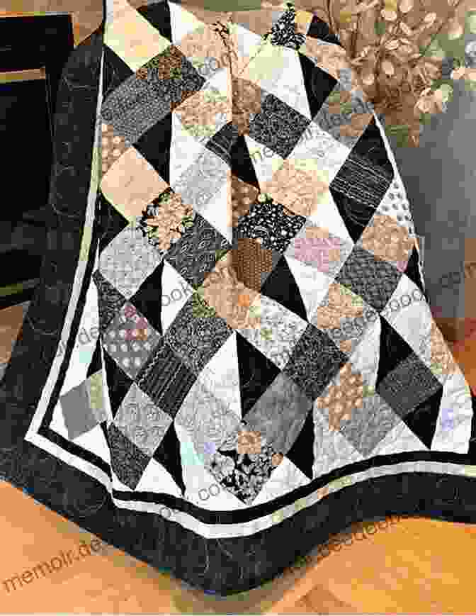 A Stunning Quilt Featuring A Dramatic And Sophisticated Pattern In Shades Of Black, White, And Gold. Quilts From The House Of Tula Pink: 20 Fabric Projects To Make Use And Love