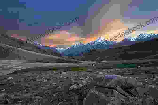 Stunning Landscape Of Lahoul With High Altitude Deserts, Rugged Mountains, And The Chandra River The Himalayan Districts Of Kooloo Lahoul And Spiti