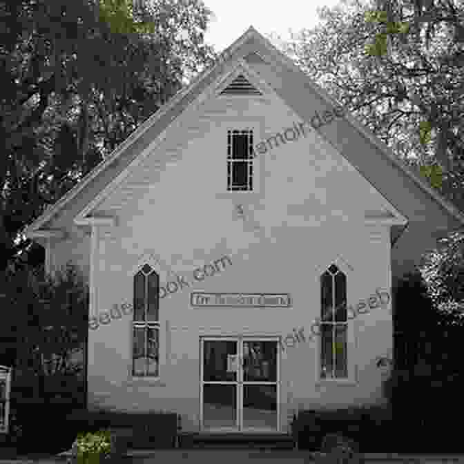 The First United Methodist Church, Where Harper Lee Attended Church As A Child And Which Is Mentioned In Monroeville: The Search For Harper Lee S Maycomb (Images Of America)